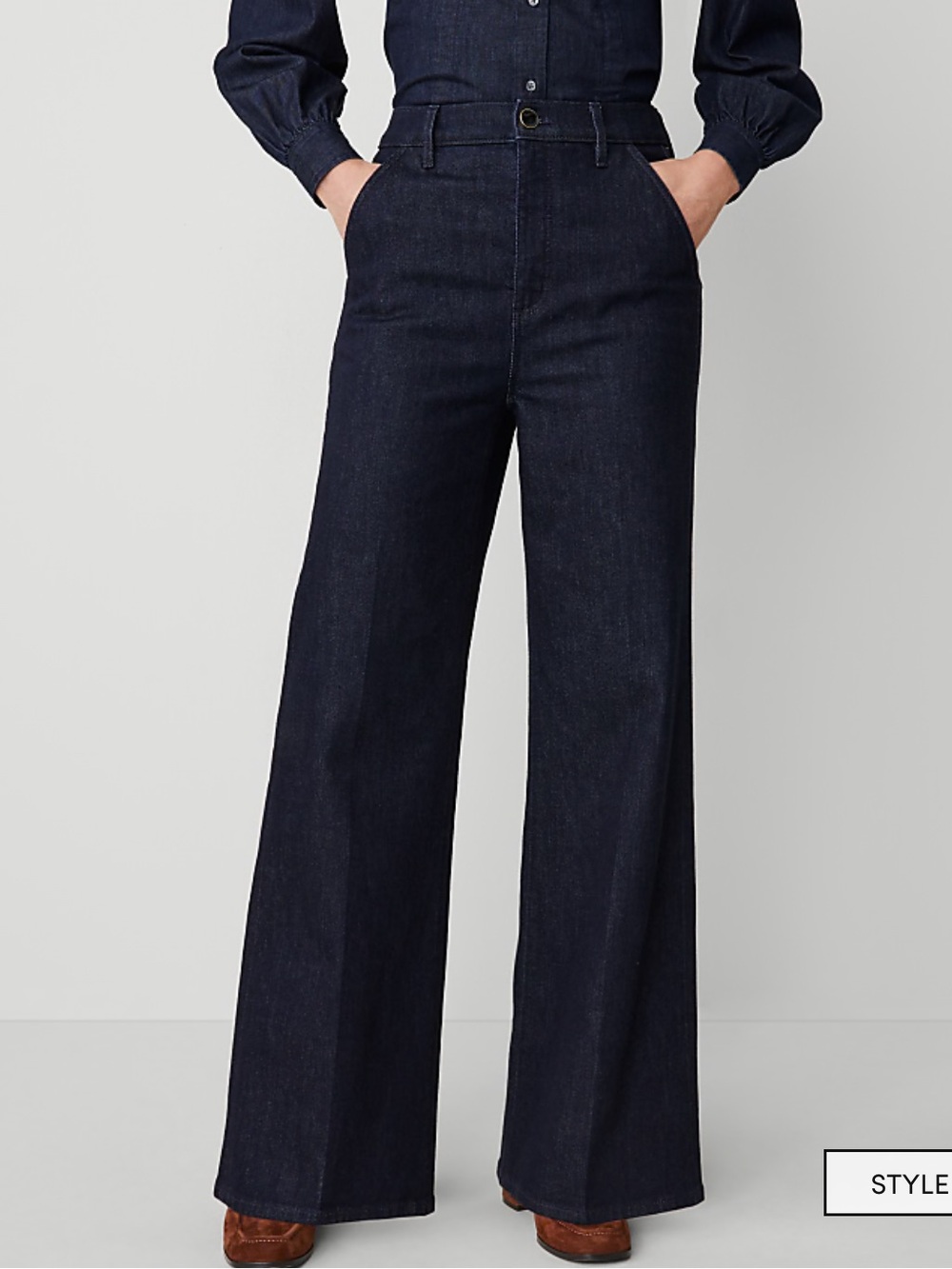 New Ann Taylor The High Rise Denim Trouser in Classic Rinse Wash size 4
